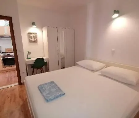 Mares - 20 M From The 公寓 布雷拉