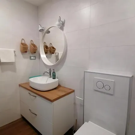 Mares - 20 M From The 公寓 *