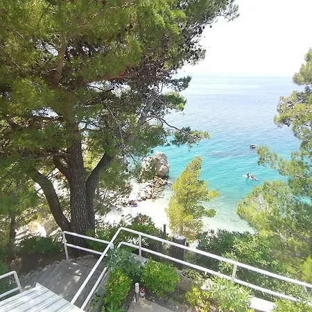 Mares - 20 M From The Appartement