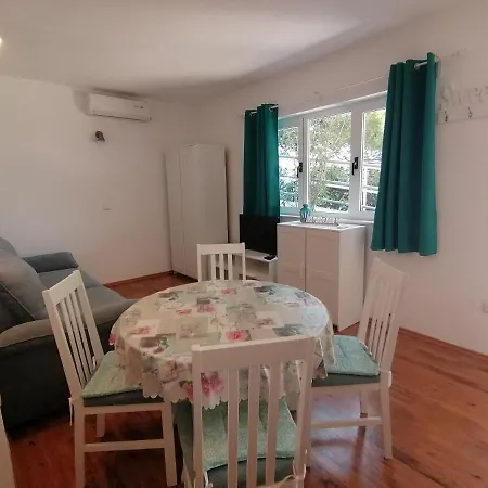 Appartement Mares - 20 M From The *