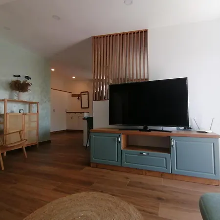 Mares - 20 M From The * Brela